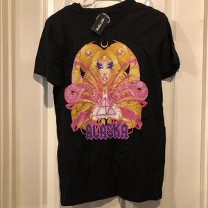 Drag Queen Alaska Anime Shirt